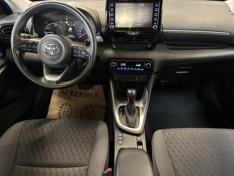 Used TOYOTA Yaris Dynamic 2024 GREY € 19490 in Seraing