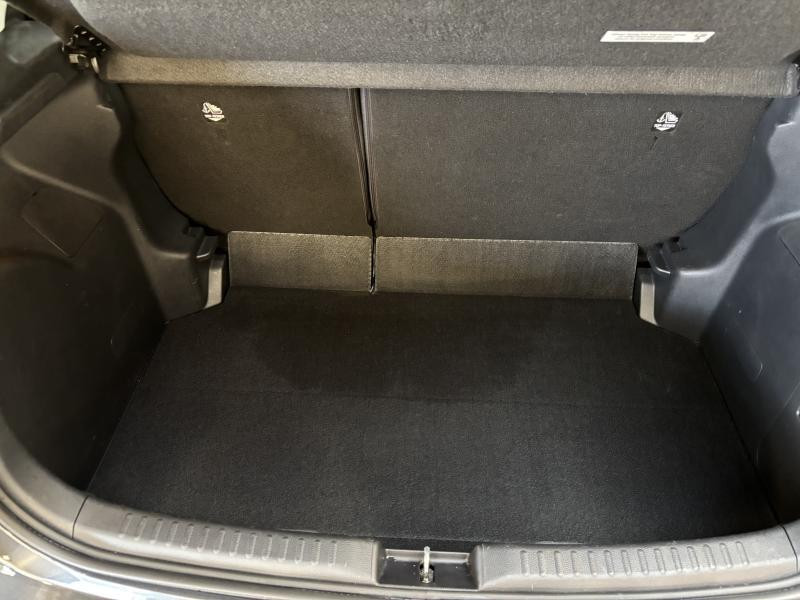 Used TOYOTA Yaris Dynamic 2024 GREY € 19490 in Seraing