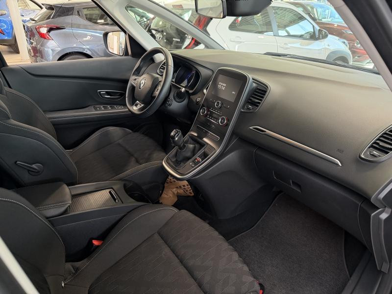 Used RENAULT Scenic - Limited 1.3 TCE 2019 BLACK € 12500 in Wavre