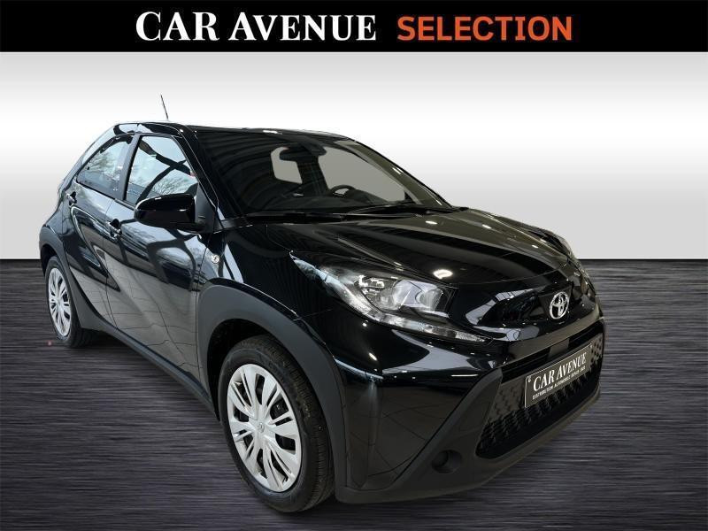 Used TOYOTA Aygo X X - PLAY  1.0 CVT 2025 BLACK € 17490 in Wavre