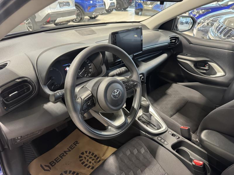 Occasion TOYOTA Yaris YARIS 1.5 HSD 2023 BLUE 20500 € à Wavre