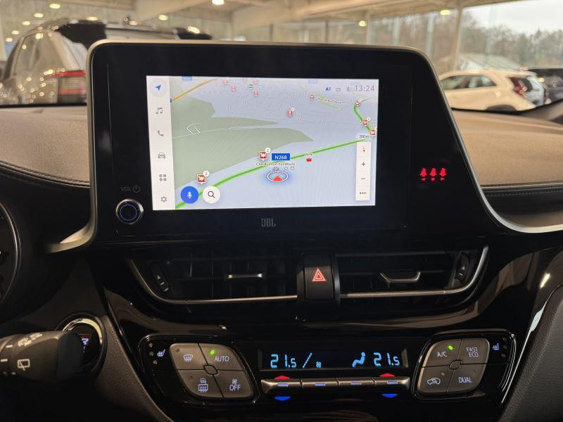 Used TOYOTA C-HR GR Sport 2.0 HSD 112kW 2022 BLUE € 21490 in Wavre