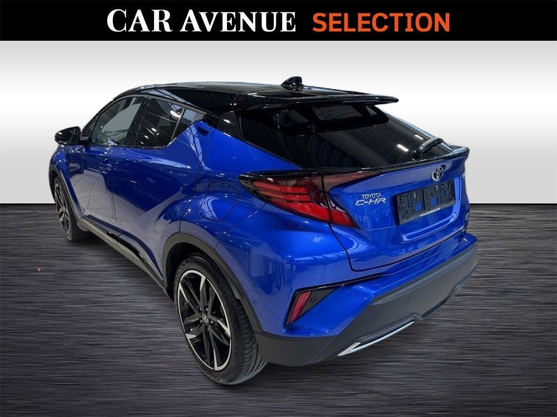 Used TOYOTA C-HR GR Sport 2.0 HSD 112kW 2022 BLUE € 21490 in Wavre