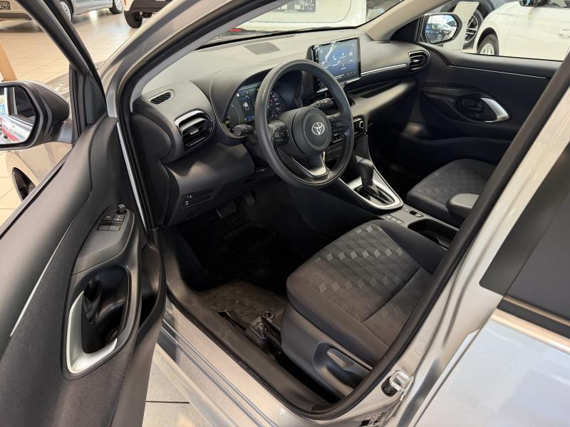 Occasion TOYOTA Yaris IV CVT DYNAMIC LHD 2025 SILVER 21990 € à Wavre
