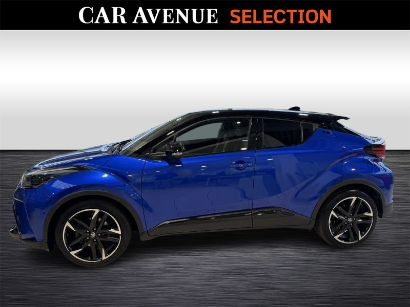 Used TOYOTA C-HR GR Sport 2.0 HSD 112kW 2022 BLUE € 21490 in Wavre