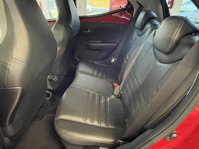 Used TOYOTA Aygo II X 2022 BURGUNDY € 12790 in Wavre