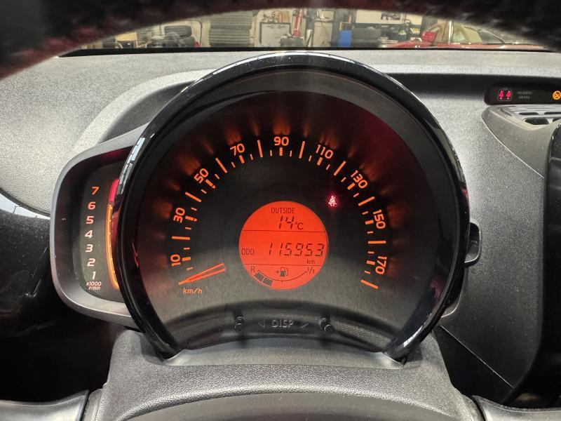 Used TOYOTA Aygo X-CITE 1.0 VVT-i 51kW 2015 ORANGE € 6900 in Wavre