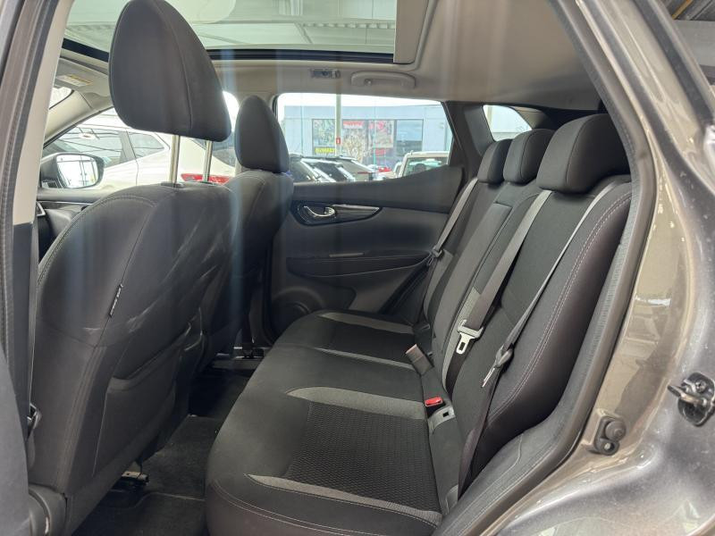 Used NISSAN Qashqai Urban Edition 1.3 DIG-T 103 kW 2020 ANTHRACITE € 15990 in Wavre