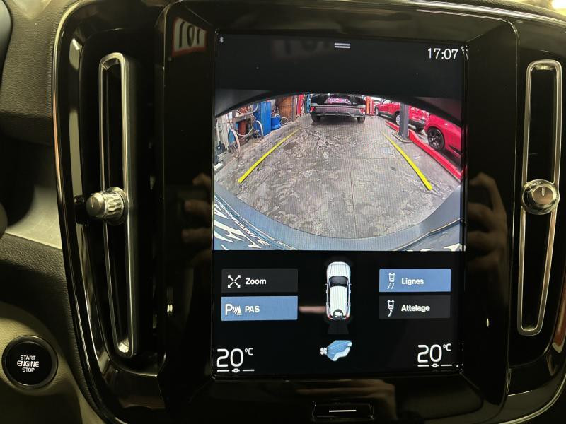 Occasion VOLVO XC40 Momentum 2020 BLACK 23990 € à Seraing