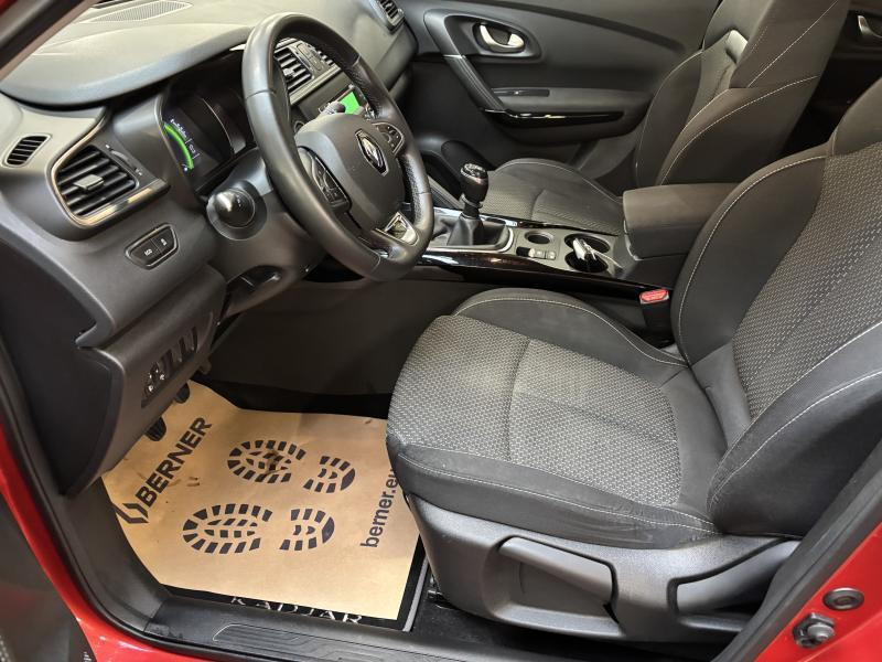 Occasion RENAULT Kadjar Zen 2019 BURGUNDY 13990 € à Seraing