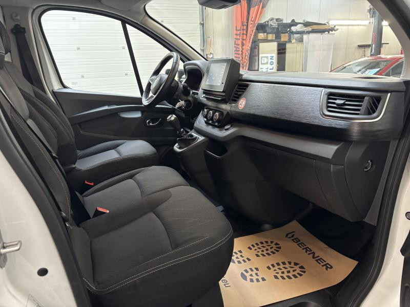 Used NISSAN Interstar Fg N-CONNECTA + Pack Cargo VAN L2H1 3t1 2023 WHITE € 28890 in Seraing