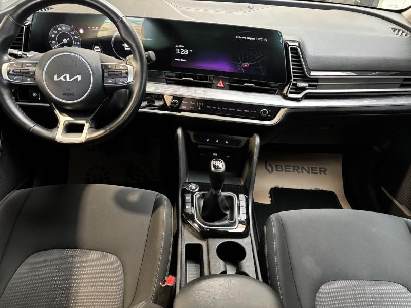 Used KIA Sportage 1.6 . 2022 BLACK € 21490 in Seraing