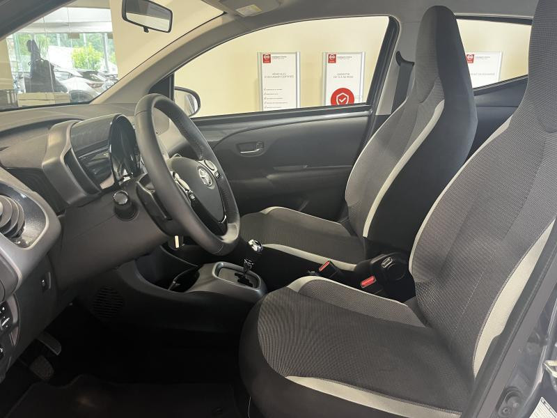 Occasion TOYOTA Aygo A/T x-play2 1.0 VVT-i 53kW 2021 GREY 10990 € à Wavre