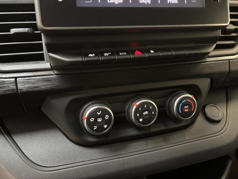 Used NISSAN Interstar Fg N-CONNECTA + Pack Cargo VAN L2H1 3t1 2023 WHITE € 28890 in Seraing