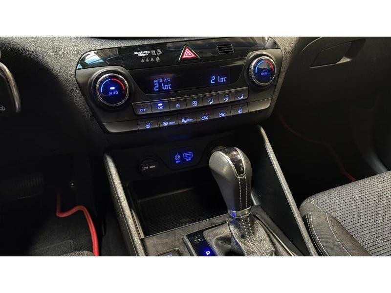 Used HYUNDAI Tucson Premium 2018 GREY € 14990 in Seraing