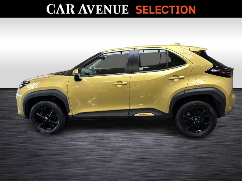 Occasion TOYOTA Yaris Cross 2022 YELLOW 19900 € à Seraing