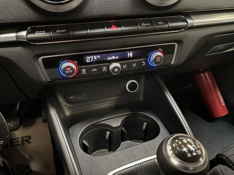 Used AUDI A3 Sport 2019 GREY € 17990 in Seraing