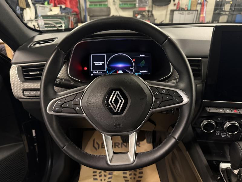 Used RENAULT Arkana Techno 1.6 E-TECH 2024 BLUE € 21490 in Wavre