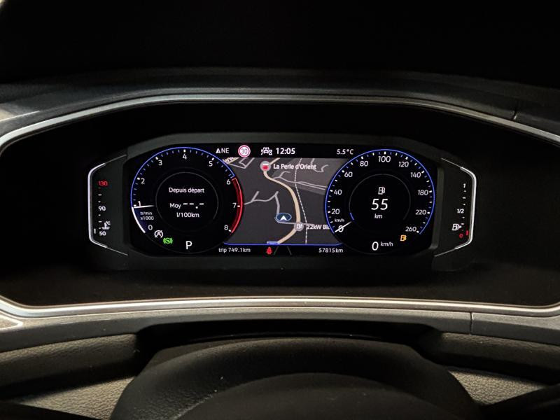 Occasion VOLKSWAGEN T-Roc Style 2022 GREEN 24990 € à Seraing