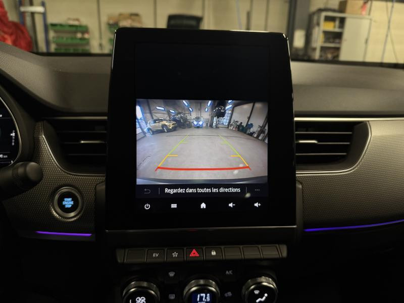 Used RENAULT Arkana Techno 1.6 E-TECH 2024 BLUE € 21490 in Wavre