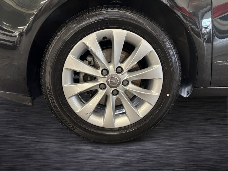 Occasion OPEL Meriva B Cosmo 2017 BLACK 9990 € à Seraing