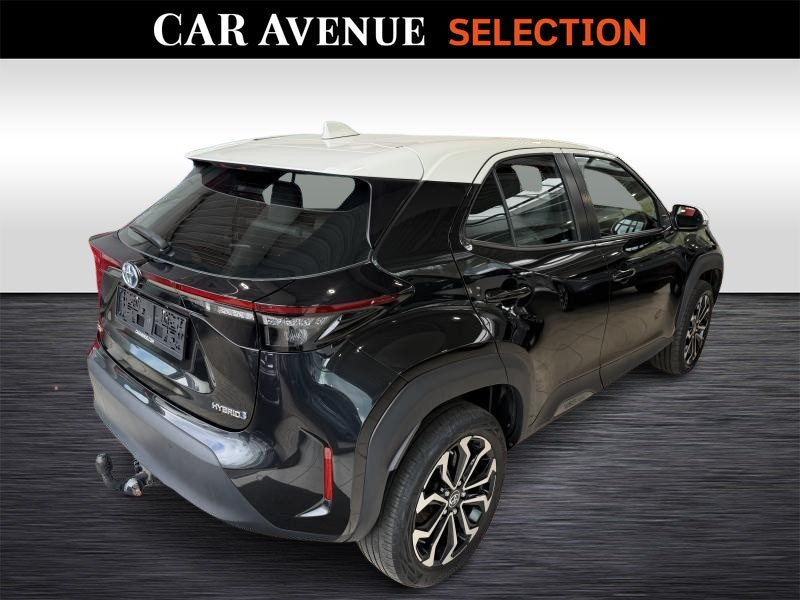 Occasion TOYOTA Yaris Cross Dynamic Plus Bi-Tone 1.5 HSD 2022 BLACK 20590 € à Wavre