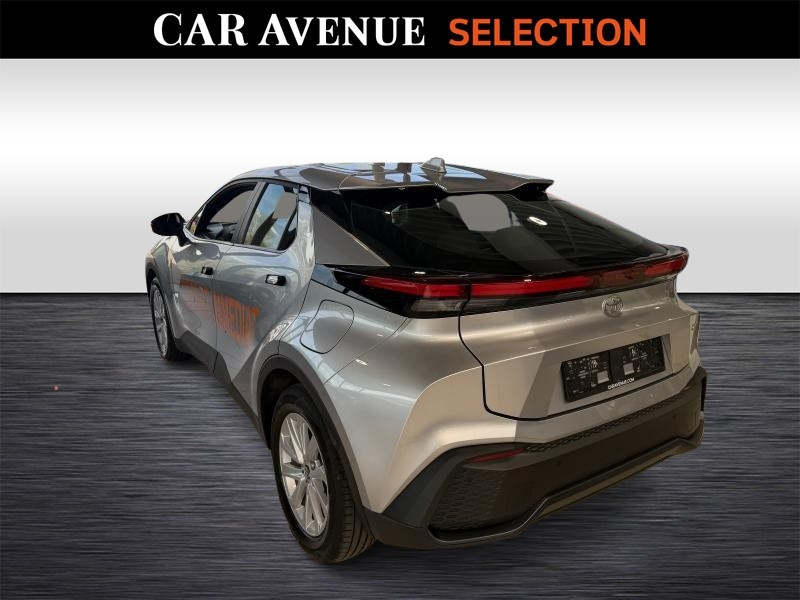 Occasion TOYOTA C-HR DYNAMIC 1.8 HYBRID 2025 GREY 29990 € à Wavre