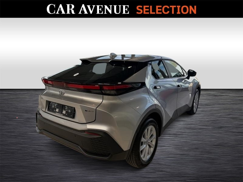 Occasion TOYOTA C-HR DYNAMIC 1.8 HYBRID 2025 GREY 29990 € à Wavre