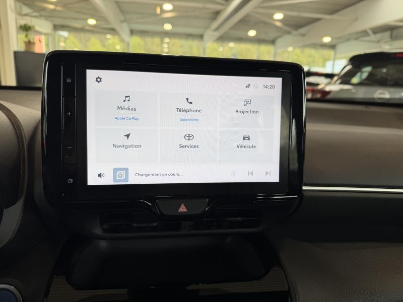 Occasion TOYOTA Yaris Cross Dynamic Plus Bi-Tone 1.5 HSD 2022 BLACK 20590 € à Wavre