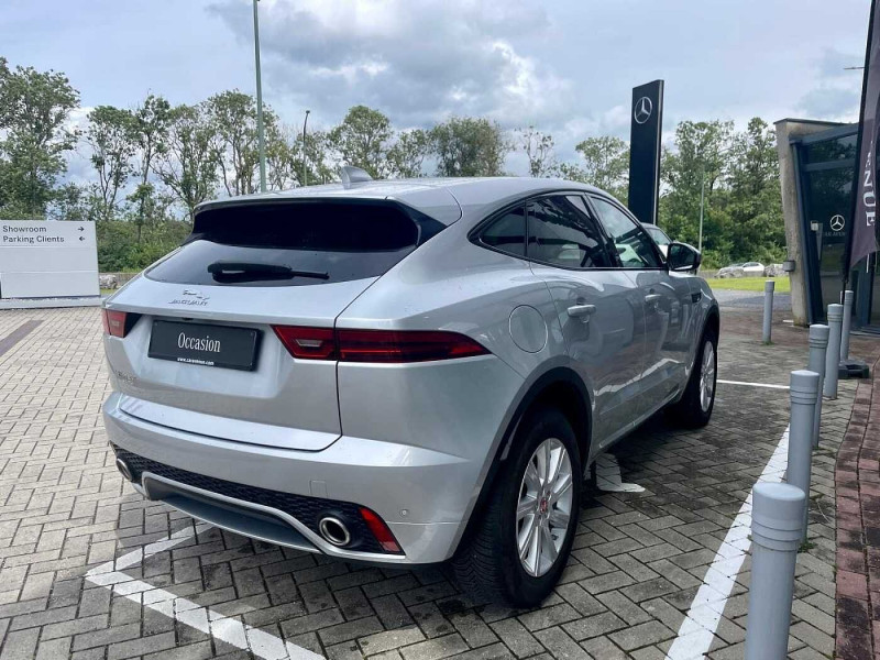 Used JAGUAR E-Pace E-PACE 2.0 T AWD R-Dynamic 2019 Gris € 27890 in Namur