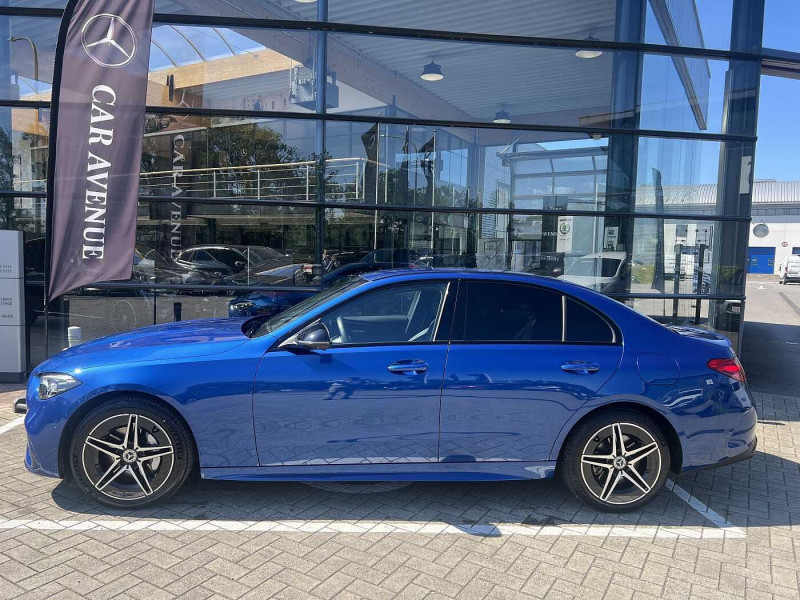 Occasion MERCEDES-BENZ Classe C C 300 e AMG Line 2022 Bleu 52890 € à Namur