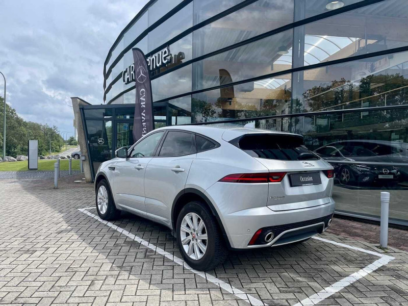 Used JAGUAR E-Pace E-PACE 2.0 T AWD R-Dynamic 2019 Gris € 27890 in Namur