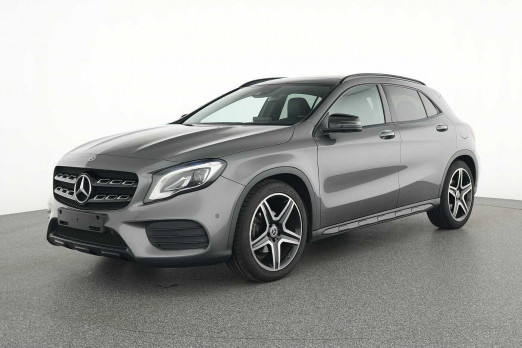 Occasion MERCEDES-BENZ GLA GLA 180 AMG Line 2019 Gris 26 890 € à Namur