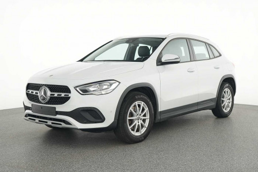 Used MERCEDES-BENZ GLA GLA 180 d 2022 Argent € 31,890 in Namur