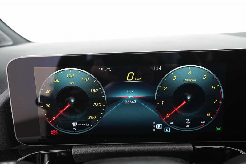 Used MERCEDES-BENZ Classe B B 180 AMG Line 2022 Noir € 29890 in Namur