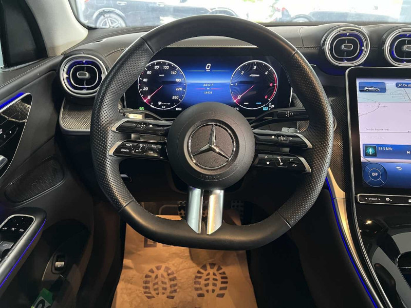 Used MERCEDES-BENZ GLC GLC 220 d 4MATIC AMG Line 2023 Gris € 54900 in Namur