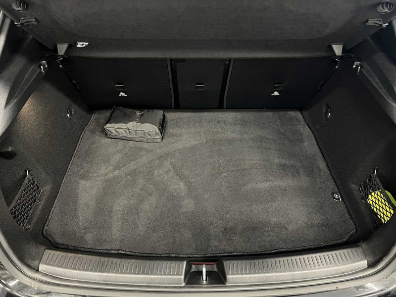 Occasion MERCEDES-BENZ Classe A A 180 AMG Line 2024 Noir 34890 € à Namur