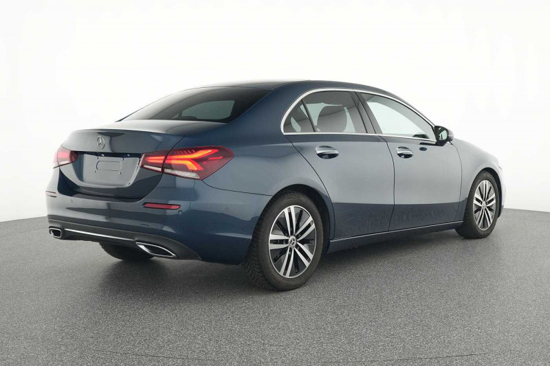 Occasion MERCEDES-BENZ Classe A A 200 d Berline Progressive 2022 Bleu 32890 € à Namur