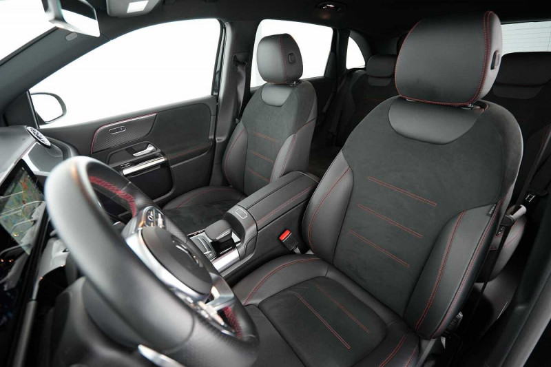 Used MERCEDES-BENZ Classe B B 180 AMG Line 2022 Noir € 29890 in Namur