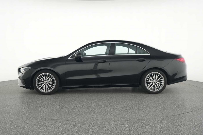 Used MERCEDES-BENZ CLA CLA 180 d Coupé Progressive 2023 Noir € 30890 in Namur
