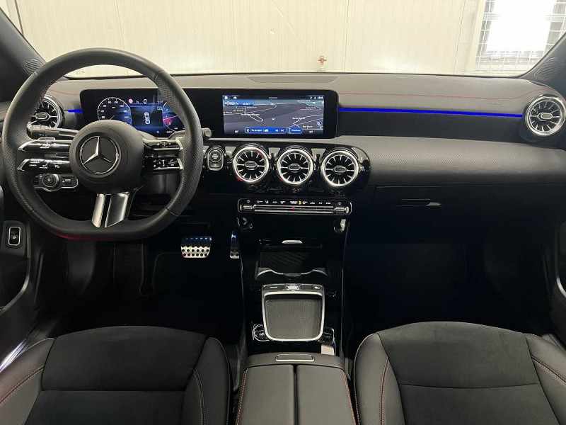 Used MERCEDES-BENZ CLA CLA 180 Coupé AMG Line 2023 Argent € 36890 in Namur