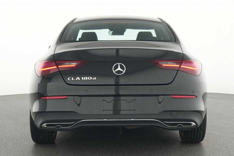 Used MERCEDES-BENZ CLA CLA 180 d Coupé Progressive 2023 Noir € 30890 in Namur