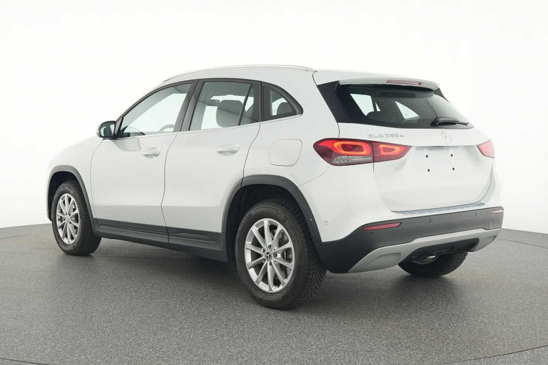 Occasion MERCEDES-BENZ GLA 250 GLA 250 e Style 2022 Argent 38890 € à Namur