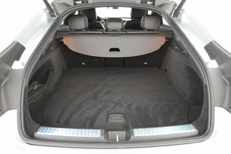Occasion MERCEDES-BENZ GLC GLC 200 d Coupé AMG Line 2021 Argent 45890 € à Namur