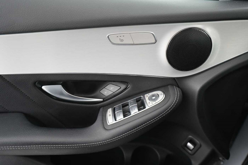 Occasion MERCEDES-BENZ GLC GLC 200 d Coupé AMG Line 2021 Argent 45890 € à Namur