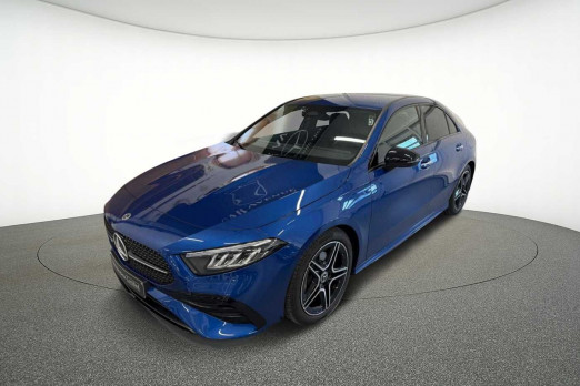 Occasion MERCEDES-BENZ Classe A A 200 d Berline AMG Line 2023 Noir 35 890 € à Namur