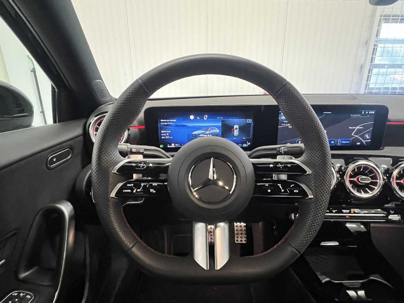 Occasion MERCEDES-BENZ Classe A A 180 AMG Line 2024 Noir 34890 € à Namur