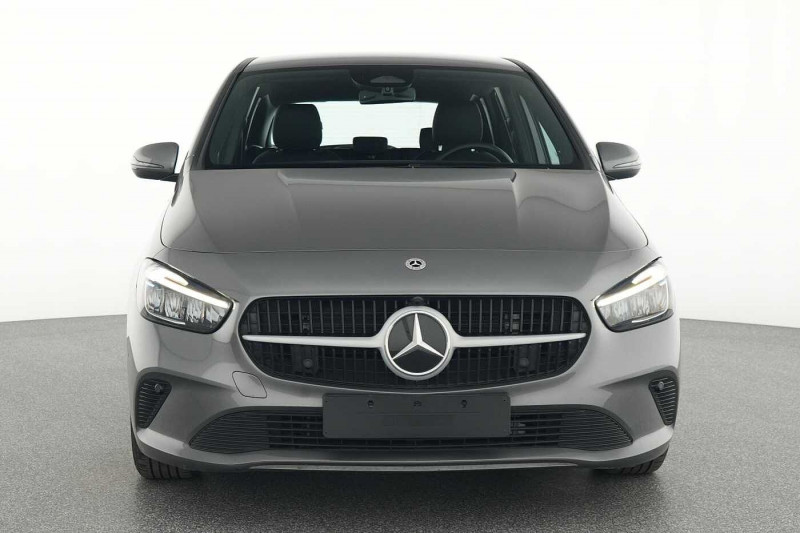 Occasion MERCEDES-BENZ Classe B B 180 d 2023 Gris 27890 € à Namur