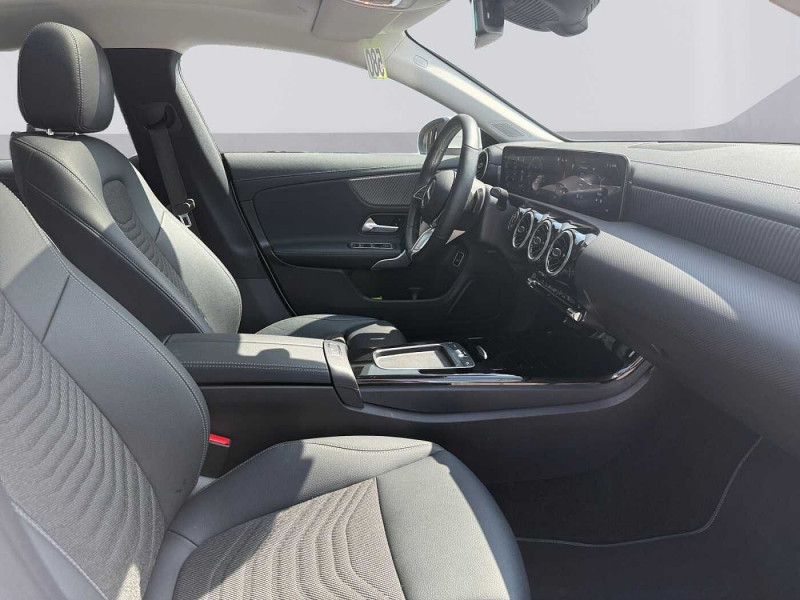 Occasion MERCEDES-BENZ CLA CLA 180 d Shooting Brake Luxury Line 2024 Blanc 34890 € à Namur