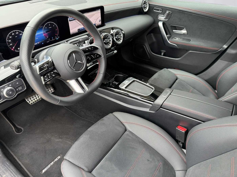 Occasion MERCEDES-BENZ CLA CLA 200 d Coupé AMG Line 2024 Noir 39890 € à Namur